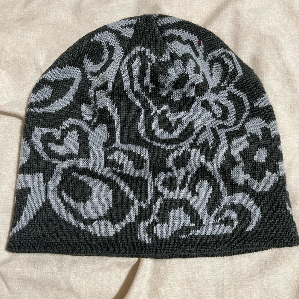 Grey beanie